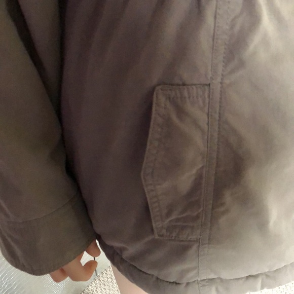 Old Navy size M hooded coat.  Worn once - Picture 3 of 11